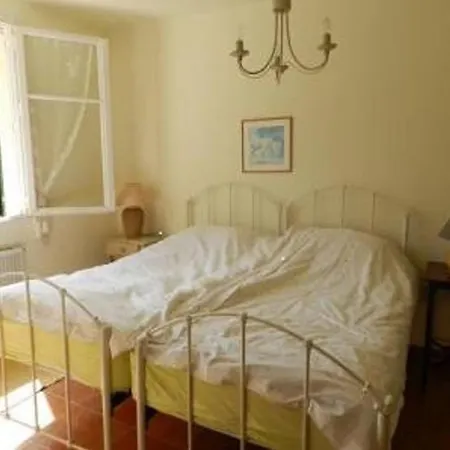 Spacieuse Avec Piscine A *