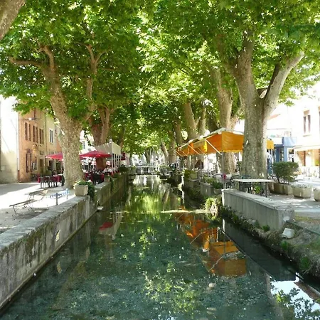 Spacieuse Avec Piscine A Saint-Michel-d'Euzet
