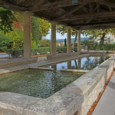 Spacieuse Avec Piscine A Vila